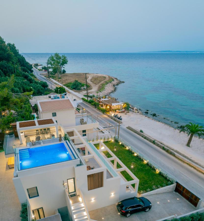 Nerea Seafront Villa, A Pristine Retreat, By Thinkvilla Akrotiri  Exterior foto