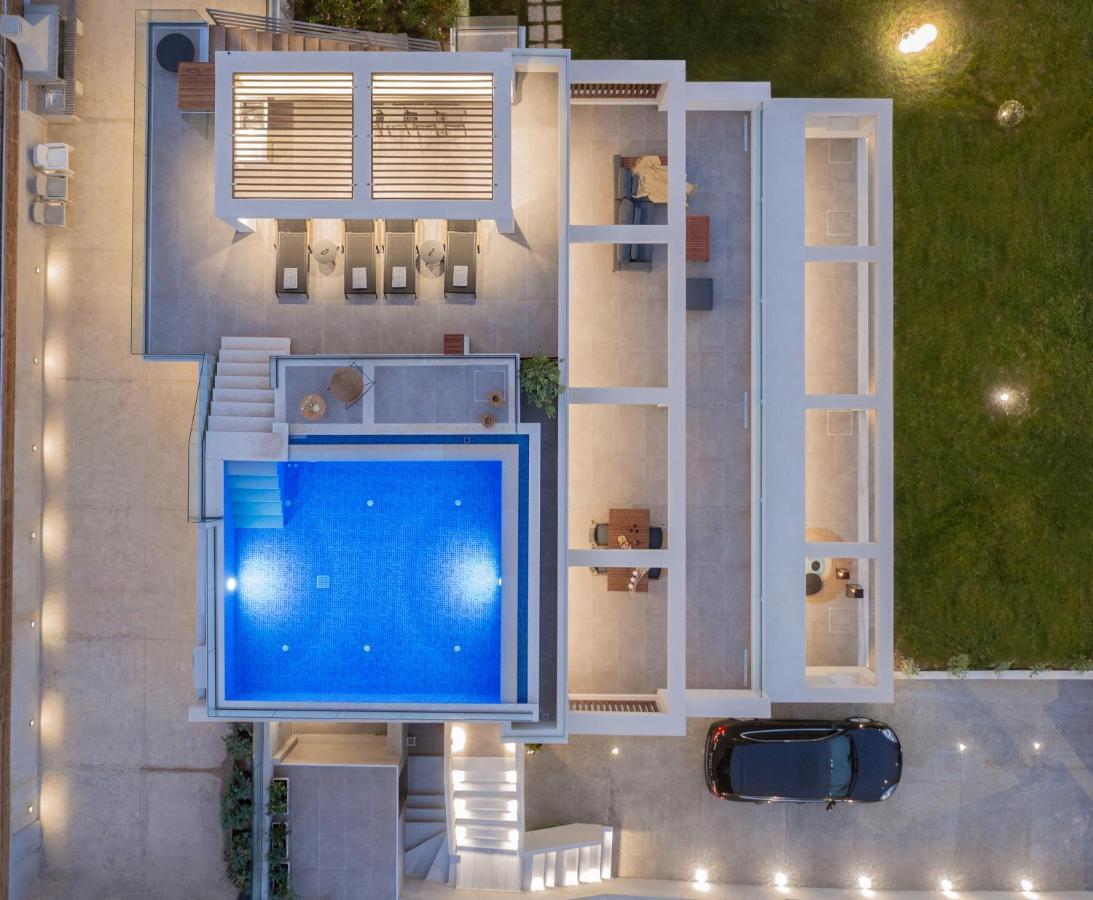 Nerea Seafront Villa, A Pristine Retreat, By Thinkvilla Akrotiri  Exterior foto